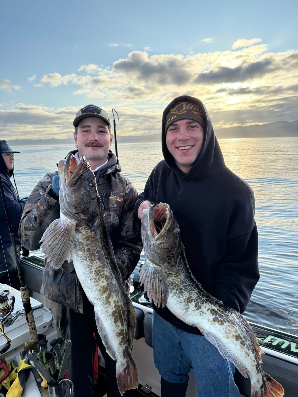 Tillamook Bottom Fishing & Crabbing Combo
